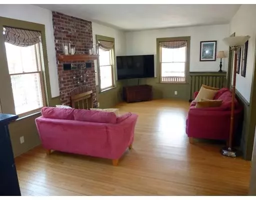 Mansfield, MA 02048,29 Bella Vista Ave