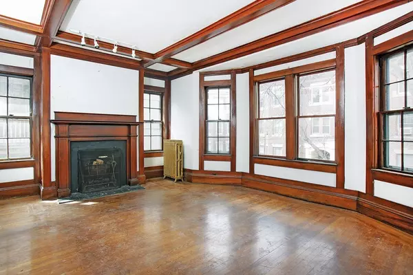 Brookline, MA 02446,161-163 Thorndike St