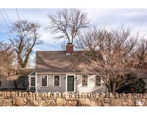 86 Pond Street, Cohasset, MA 02025