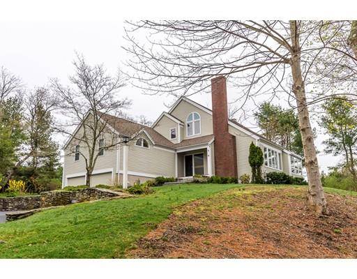 12 Hounds Ditch Ln, Duxbury, MA 02332