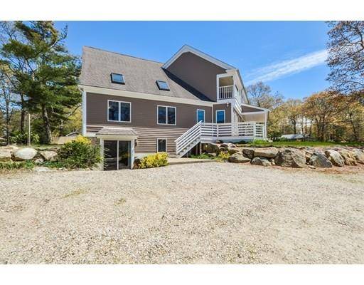 Falmouth, MA 02536,152 Edgewater Drive #West