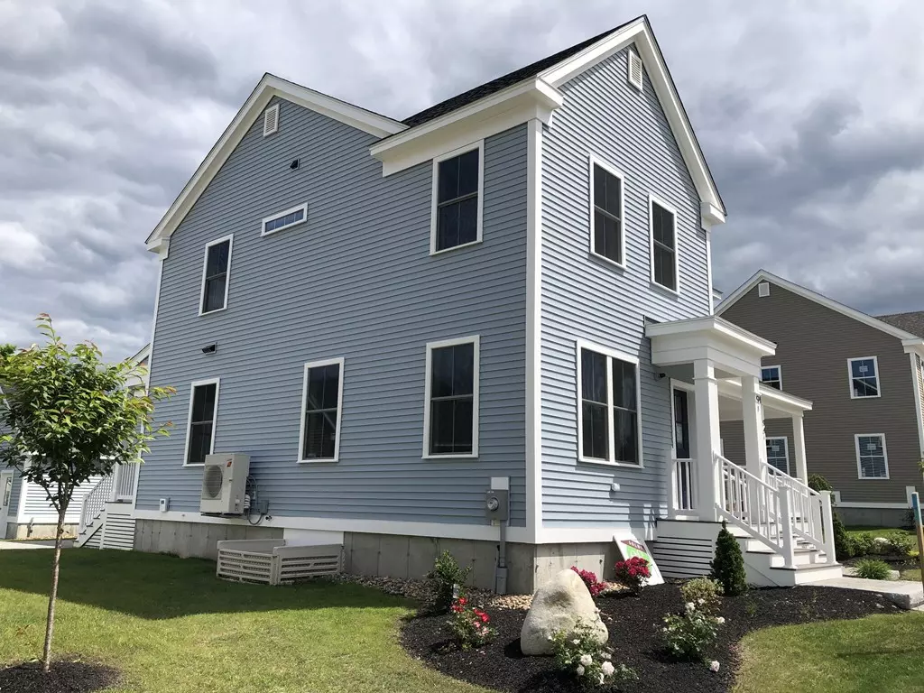 Devens, MA 01434,94 Grant Rd #B