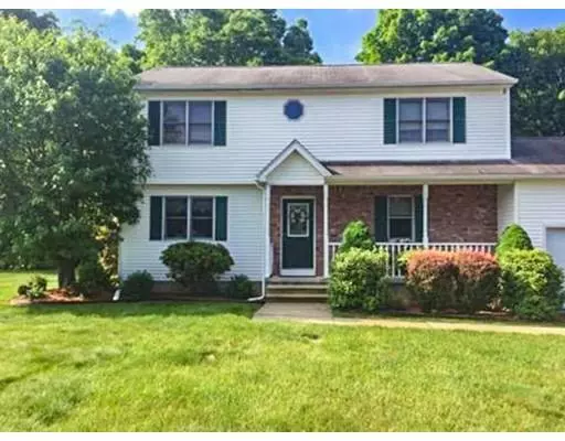 4 James Cir, Wilbraham, MA 01095