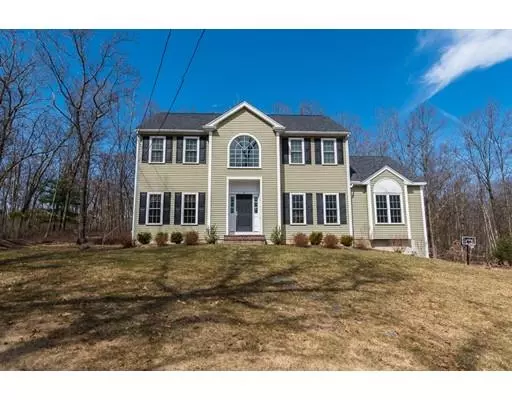 31 Cameron Way, North Attleboro, MA 02760