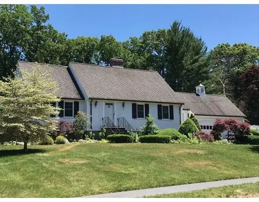 40 Hobbs Brook Road, Waltham, MA 02451