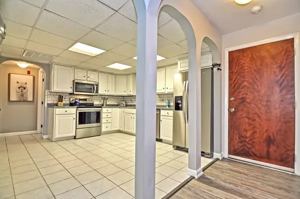 Milford, MA 01757,27 Shadowbrook Lane #6