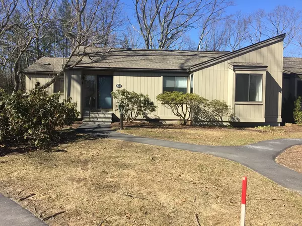 Lincoln, MA 01773,321 Hemlock Circle #321