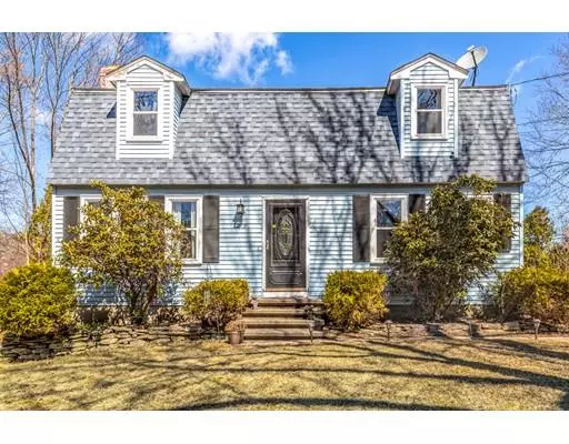 279 Long Pond Dr, Dracut, MA 01826