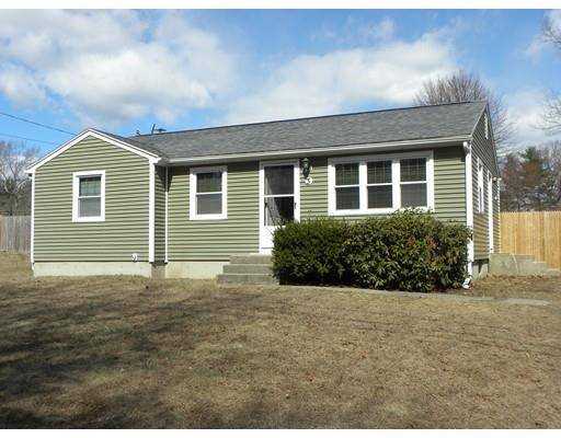 3 Maid Marion St, Oxford, MA 01540