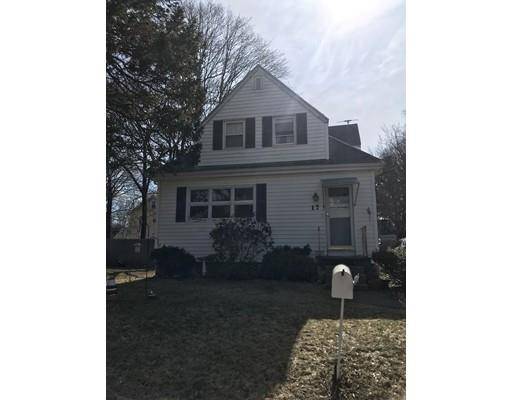 17 Lookoff St, Brockton, MA 02302