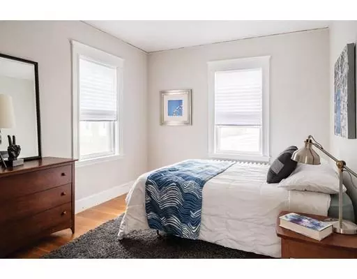 Brookline, MA 02467,125 Bonad Rd