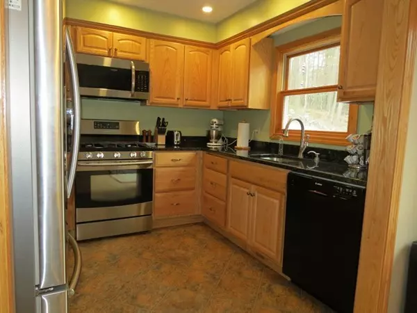 Hubbardston, MA 01452,2 Duffy Road #2