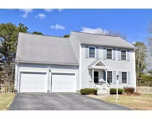 7 Breakers Dr, Bourne, MA 02532