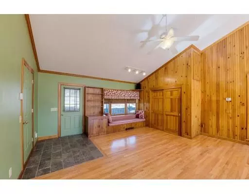 Fitchburg, MA 01420,221 Will Thompson Way