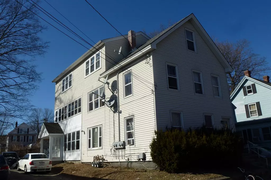 Leominster, MA 01453,16 Prescott St