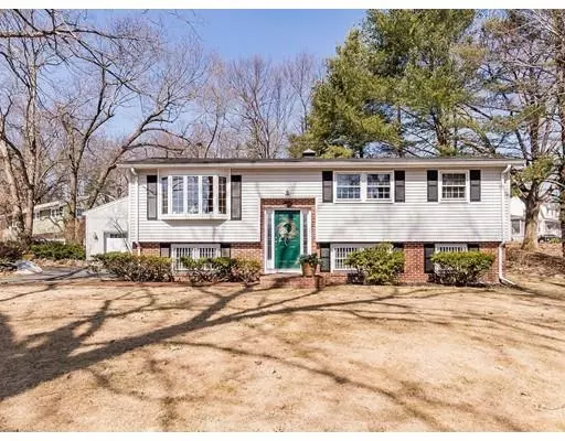 256 Sladen St, Dracut, MA 01826