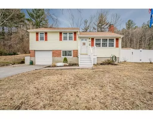 164 Summer St, Maynard, MA 01754