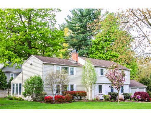 7 Englewood Road, Longmeadow, MA 01106