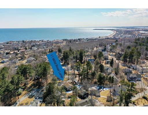 11 Wild Rose Ln, Hampton, NH 03842