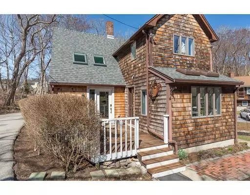 15 Revere St, Gloucester, MA 01930