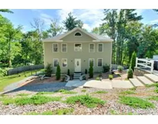 18 Old County Rd, Amesbury, MA 01913