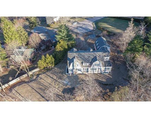 70 Temple Road, Wellesley, MA 02481