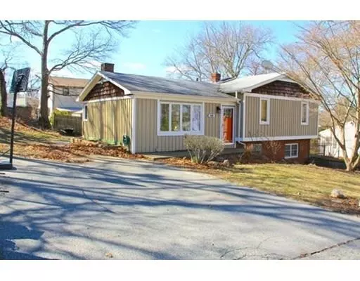 Acushnet, MA 02743,40 Rogerson Ave