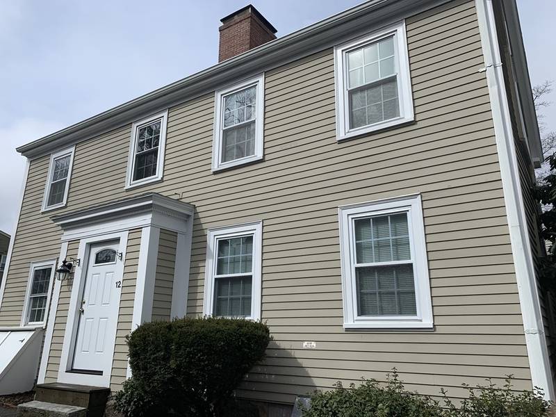 12 Fayette St #2, Beverly, MA 01915