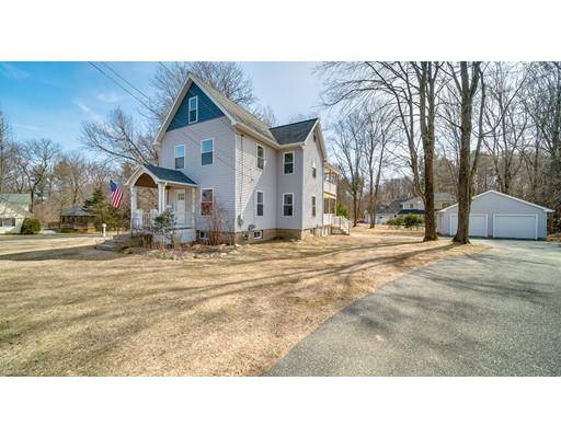 77 Mapleshade Ave, East Longmeadow, MA 01028