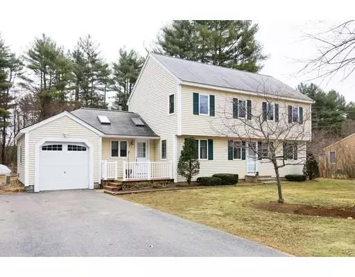 16 Warren Rd, Townsend, MA 01469