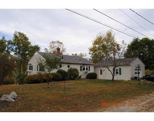 32 Jackson Rd, Webster, MA 01570