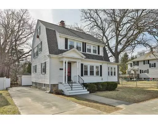 371 Mount Vernon St, Dedham, MA 02026