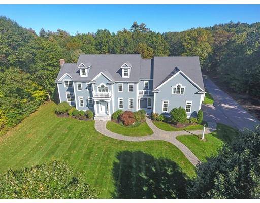 34 Minuteman Road, Medfield, MA 02052