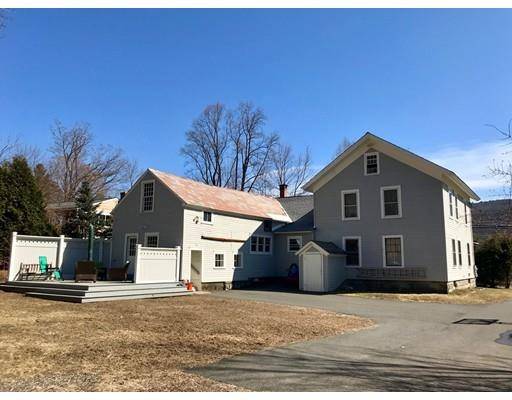 85 North Street, Buckland, MA 01370