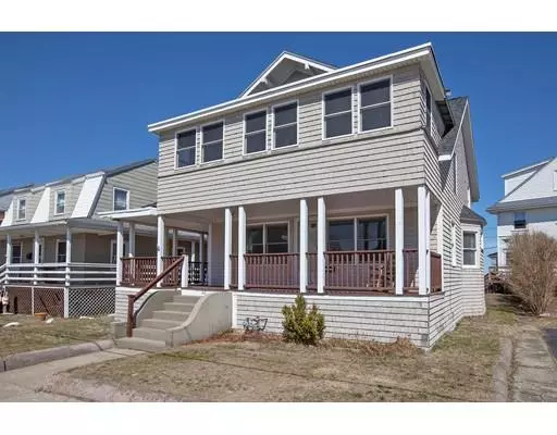 22 Manomet Avenue, Hull, MA 02045