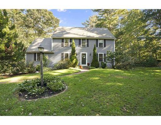 91 Buckboard Rd, Duxbury, MA 02332