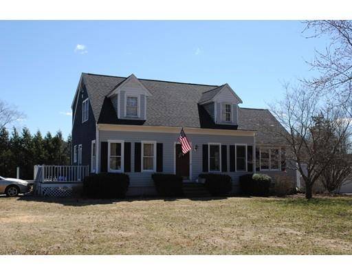 87 Messenger Street, Plainville, MA 02762