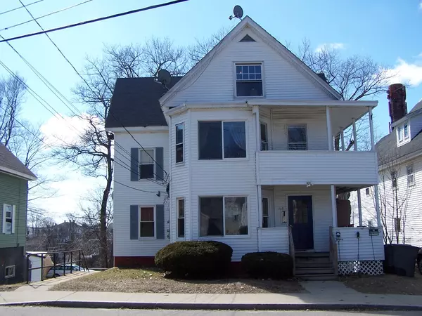 117 Pine St, Gardner, MA 01440