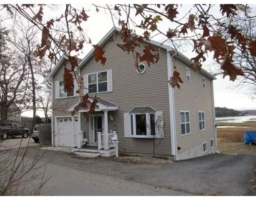 13 Stanwood Pt, Gloucester, MA 01930