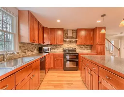 Harvard, MA 01451,211 Stow Road