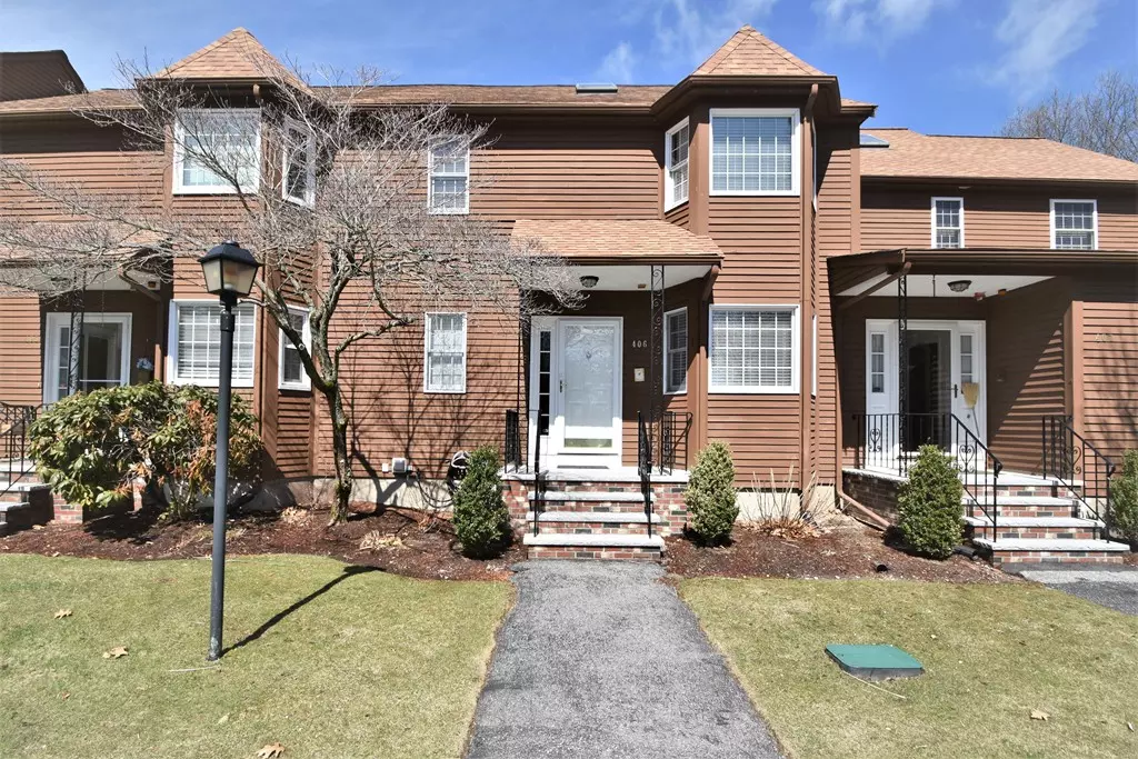 Saugus, MA 01906,406 Sherwood Forest Ln #406