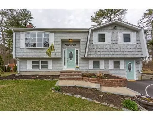 76 Carl Rd, Raynham, MA 02767