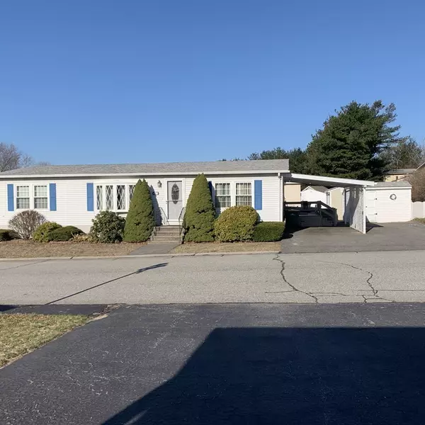 46 Castle Rd #207, Attleboro, MA 02703