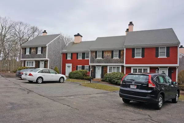 203 Admiralty Hts #203, Yarmouth, MA 02675