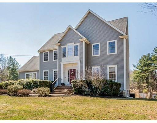 25 Prospect St, Upton, MA 01568