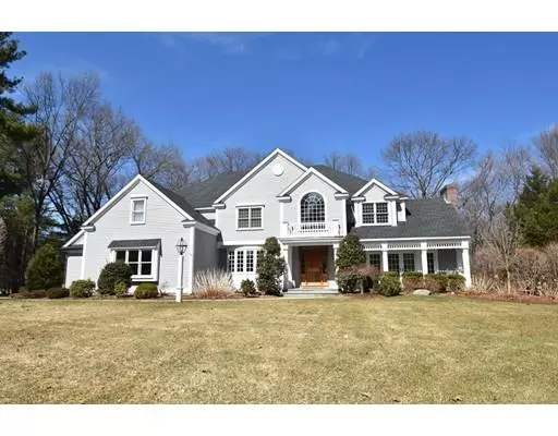 17 Hunters Run, Sudbury, MA 01776