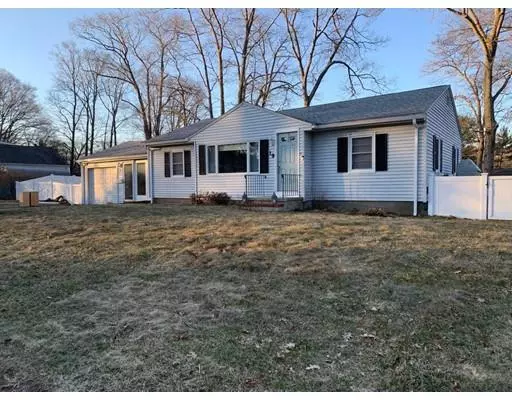 19 Moynihan Rd, Hamilton, MA 01982