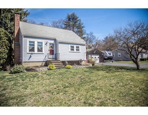 Wrentham, MA 02093,9 Geordan Ave