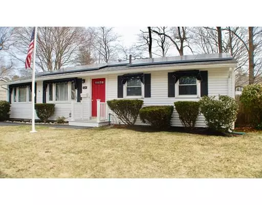 132 Huggins Rd, Rockland, MA 02370