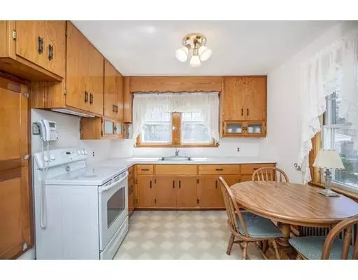 Chelmsford, MA 01824,204 Groton Rd